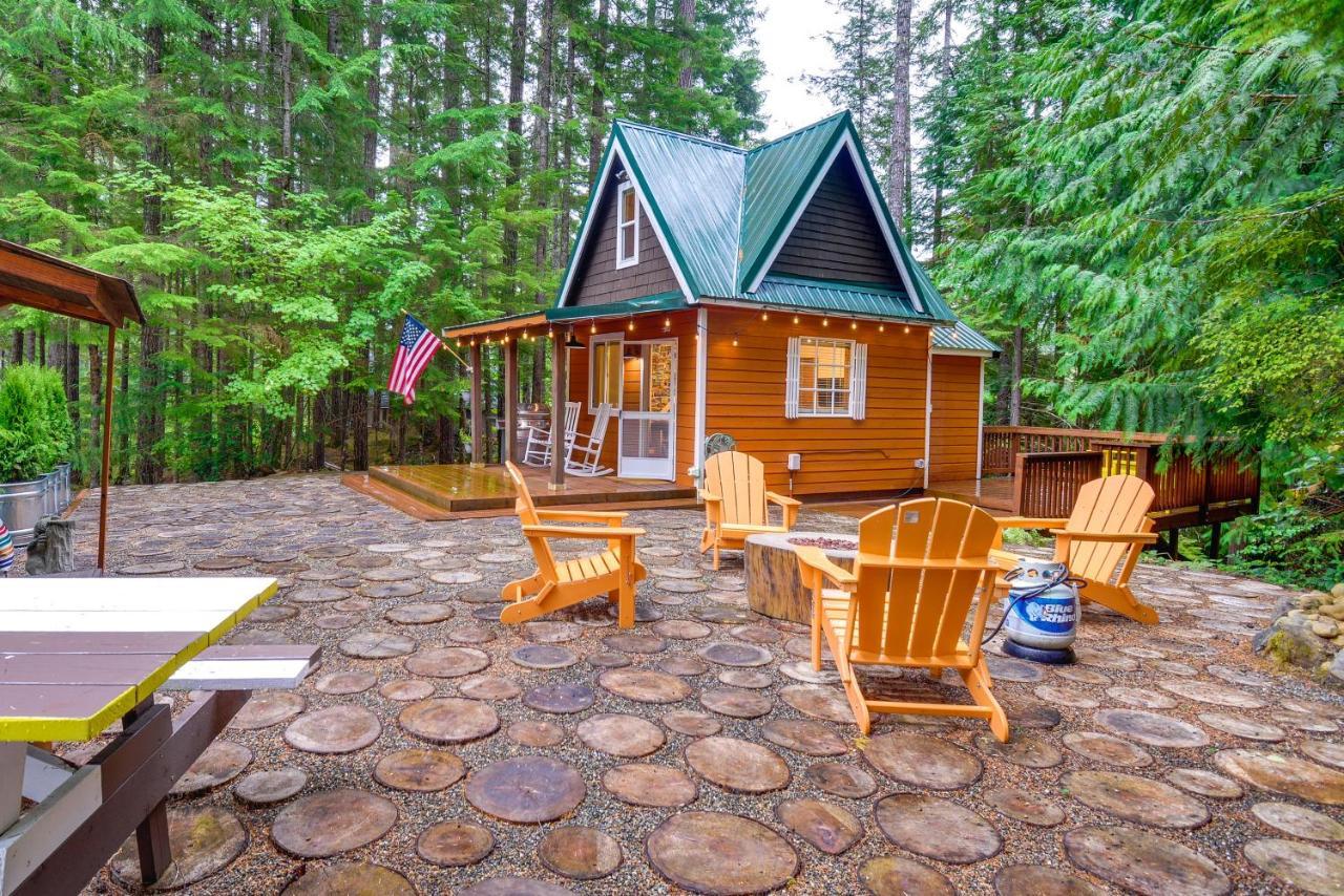 Casa vacanze Adorable A-frame Cabin, Steps To Cushman! Hoodsport
